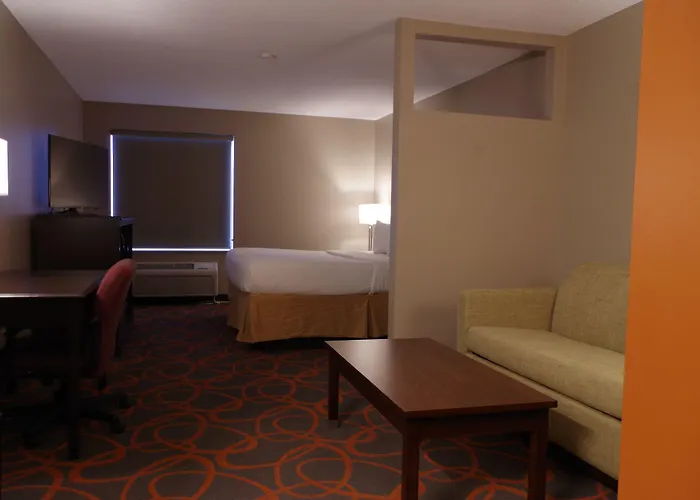 Baymont By Wyndham St. Louis Area Hotel O'Fallon