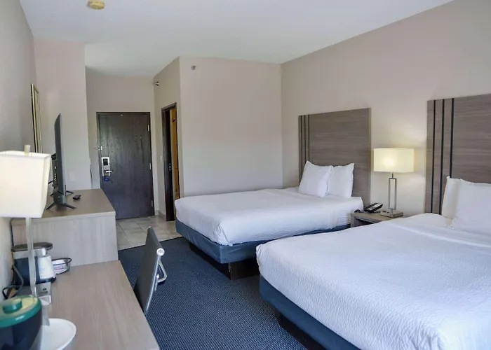 Baymont By Wyndham St. Louis Area Hotel 2*